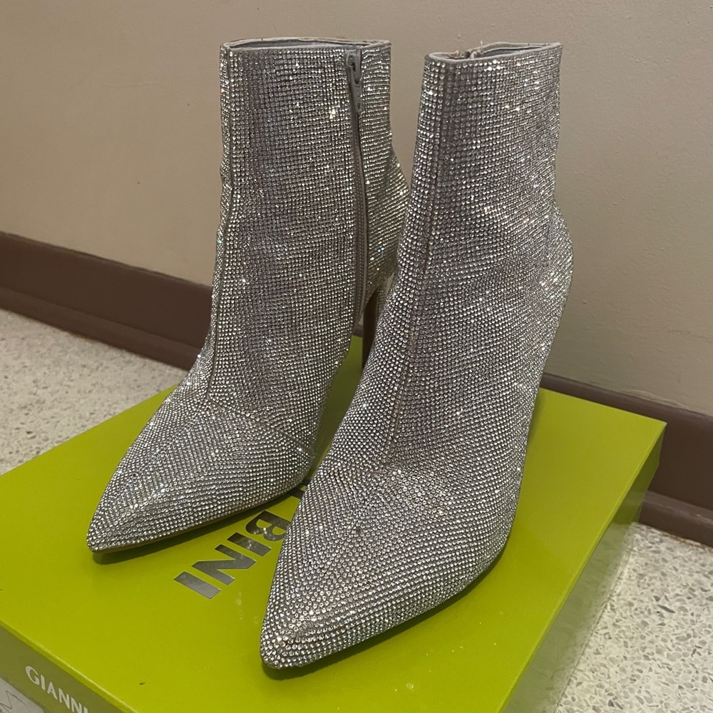 Women’s Gianni Bini Annina Stiletto Boots